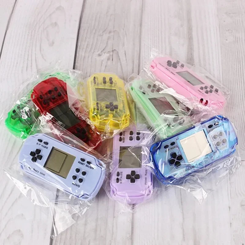 Mini Consola Retro Llavero - 26 Juegos Clásicos Portátil