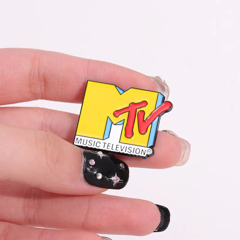 Pin Esmaltado MTV Retro Hip Hop - Broche Vintage Coleccionable