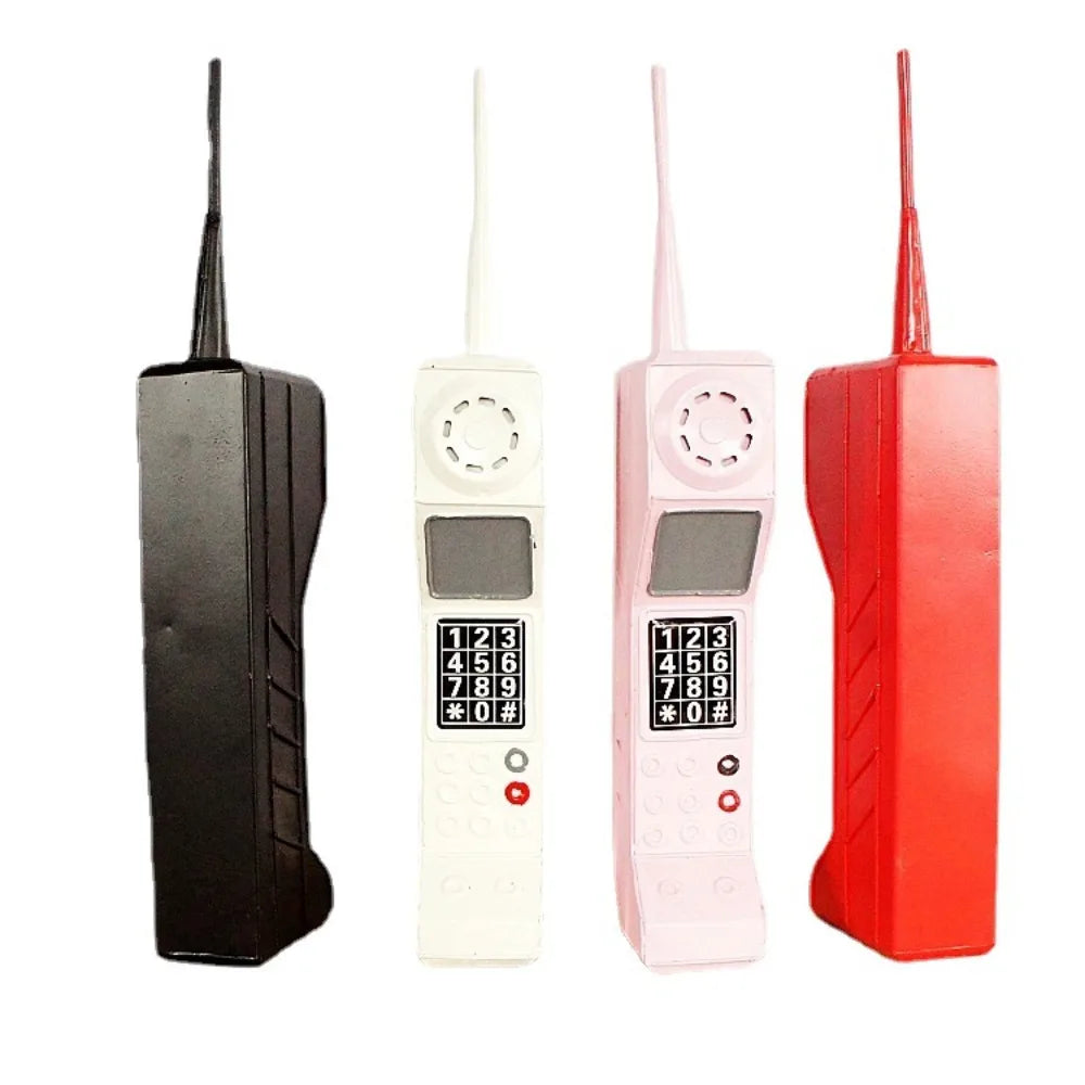 Retro Mobile Brick Phone Model 80'S 90'S Old Classic Design Telephone Model Old-Fashioned Metal Vintage
