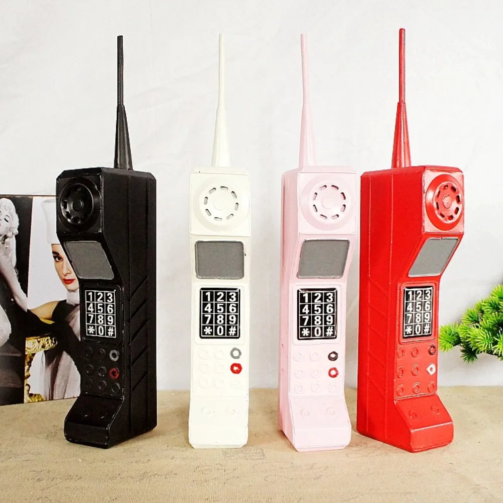 Retro Mobile Brick Phone Model 80'S 90'S Old Classic Design Telephone Model Old-Fashioned Metal Vintage
