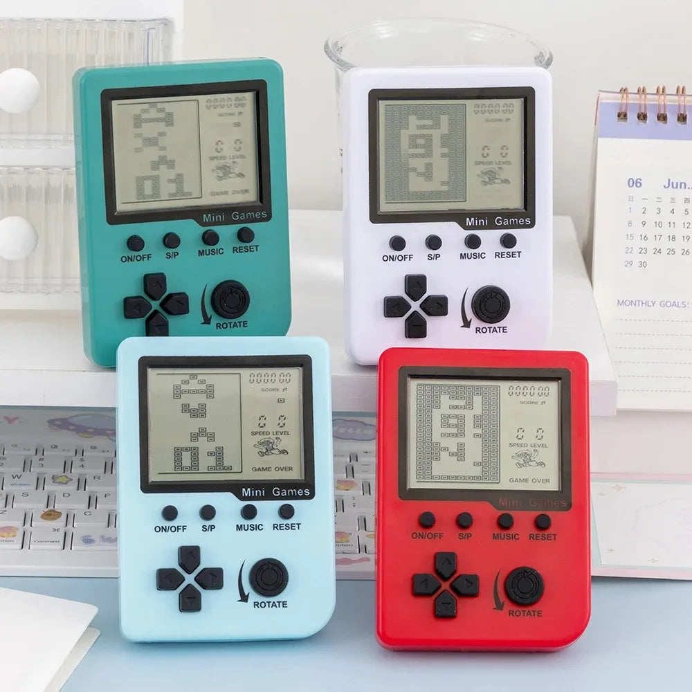 Mini Tetris Retro Llavero - Consola de Bolsillo 26 Juegos
